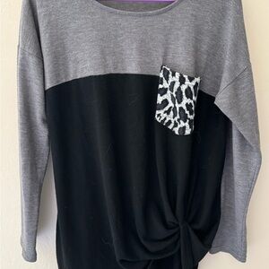 She + Sky SZ S Animal Print Long Sleeve Top Black Gray Two Tone Shirt Ruched Tee